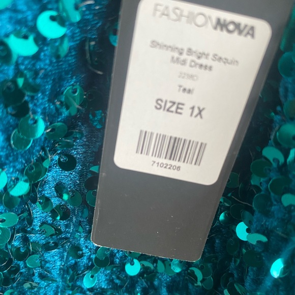 Teal Sequin Strappy Sleeveless Dress - Picture 3 of 5